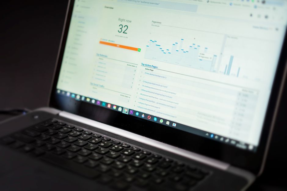 10 Best AI Marketing Tools for Small Businesses in 2024: Practical Playbook with Real Examples