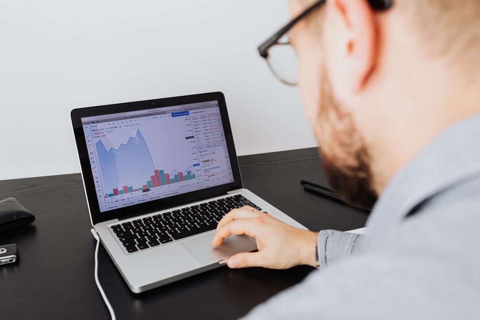 17 Proven AI SaaS Tools for Automating TikTok Ad Campaigns in 2024